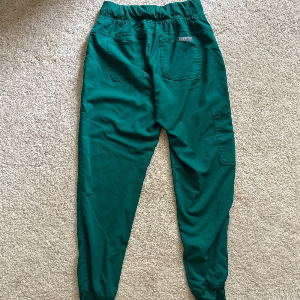 Med Couture Emerald Green Pants - Picture 5 of 5